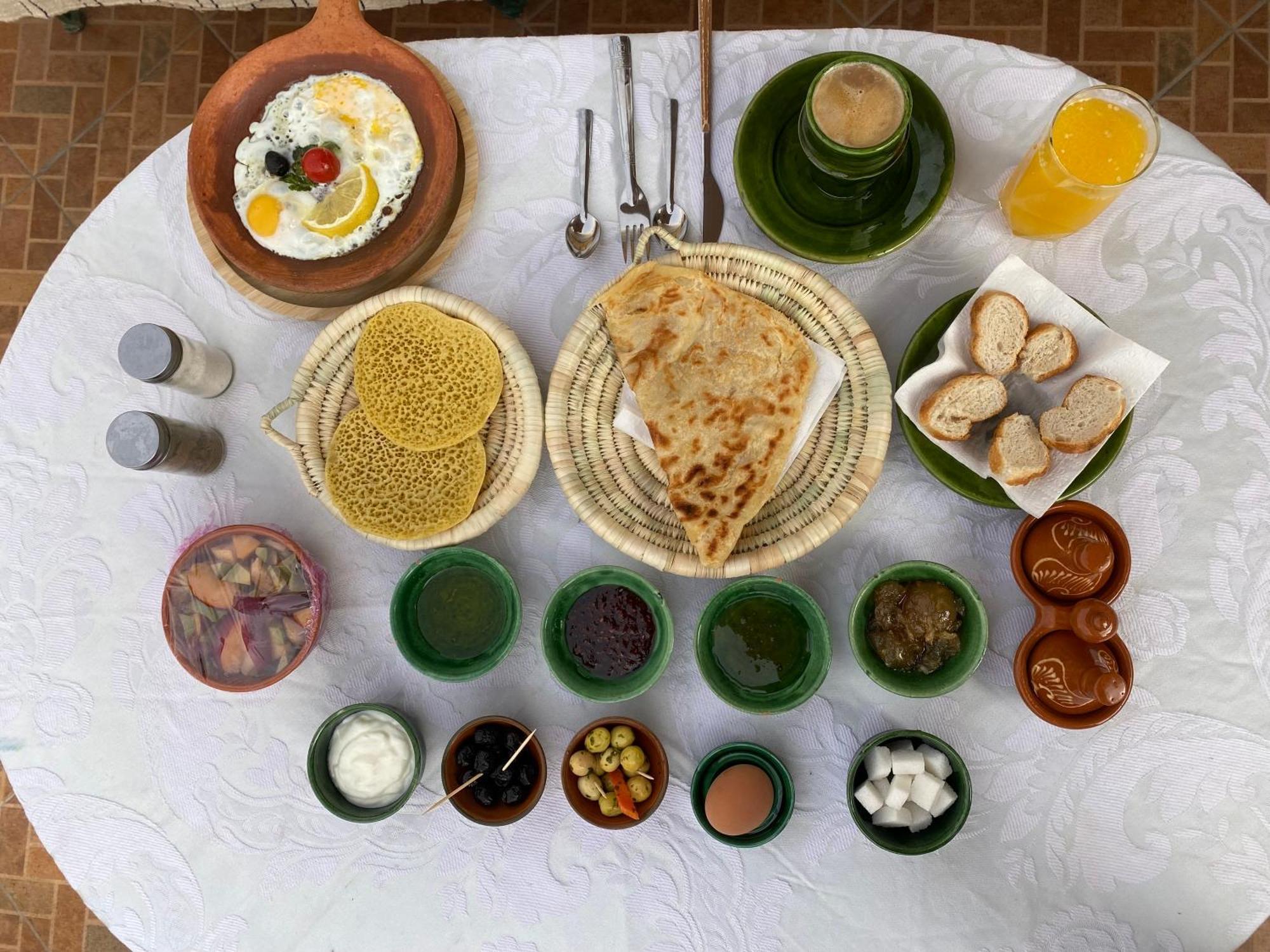 Dar Mgouna Roses Kelaat-M'Gouna 外观 照片