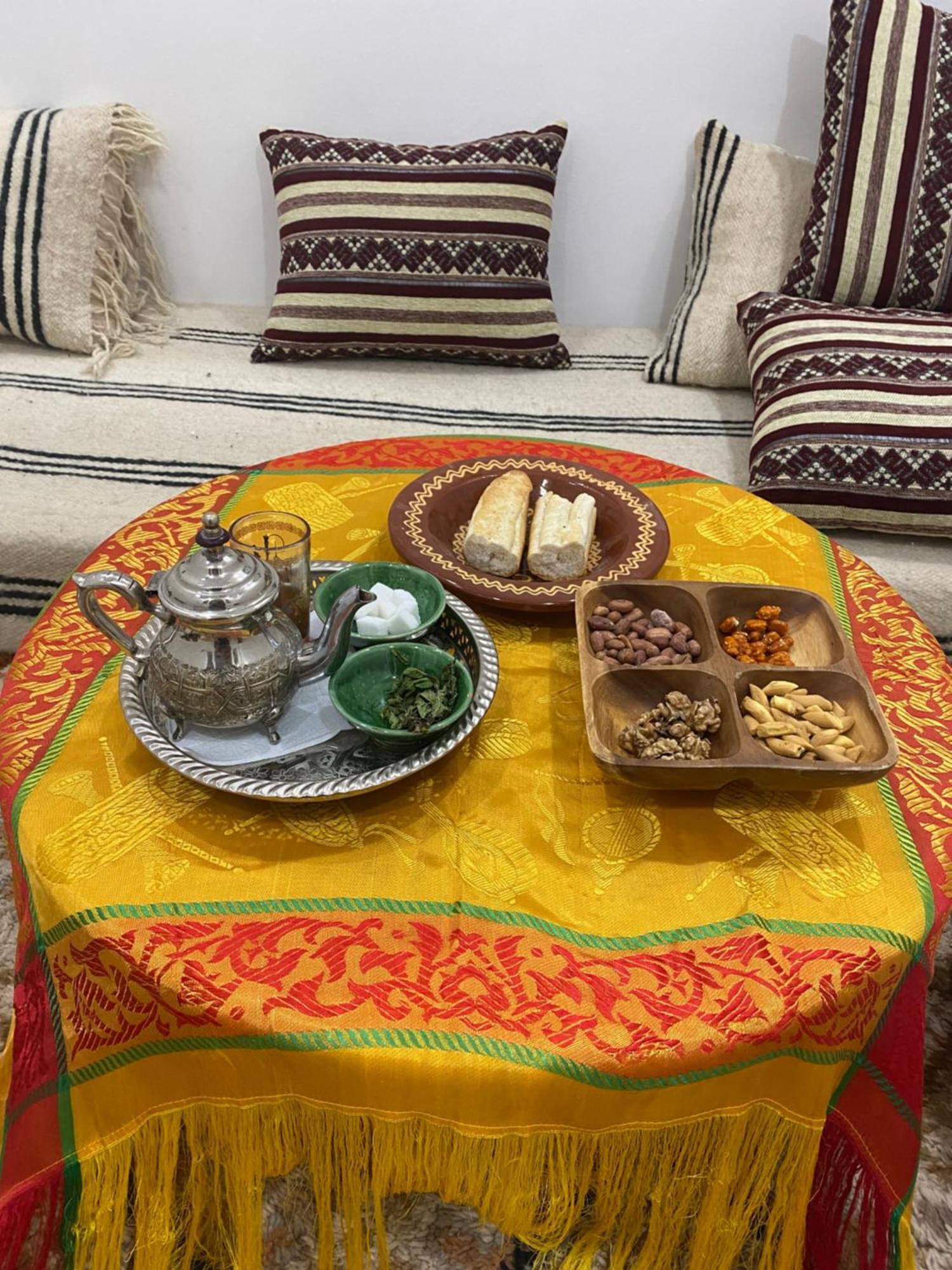 Dar Mgouna Roses Kelaat-M'Gouna 外观 照片