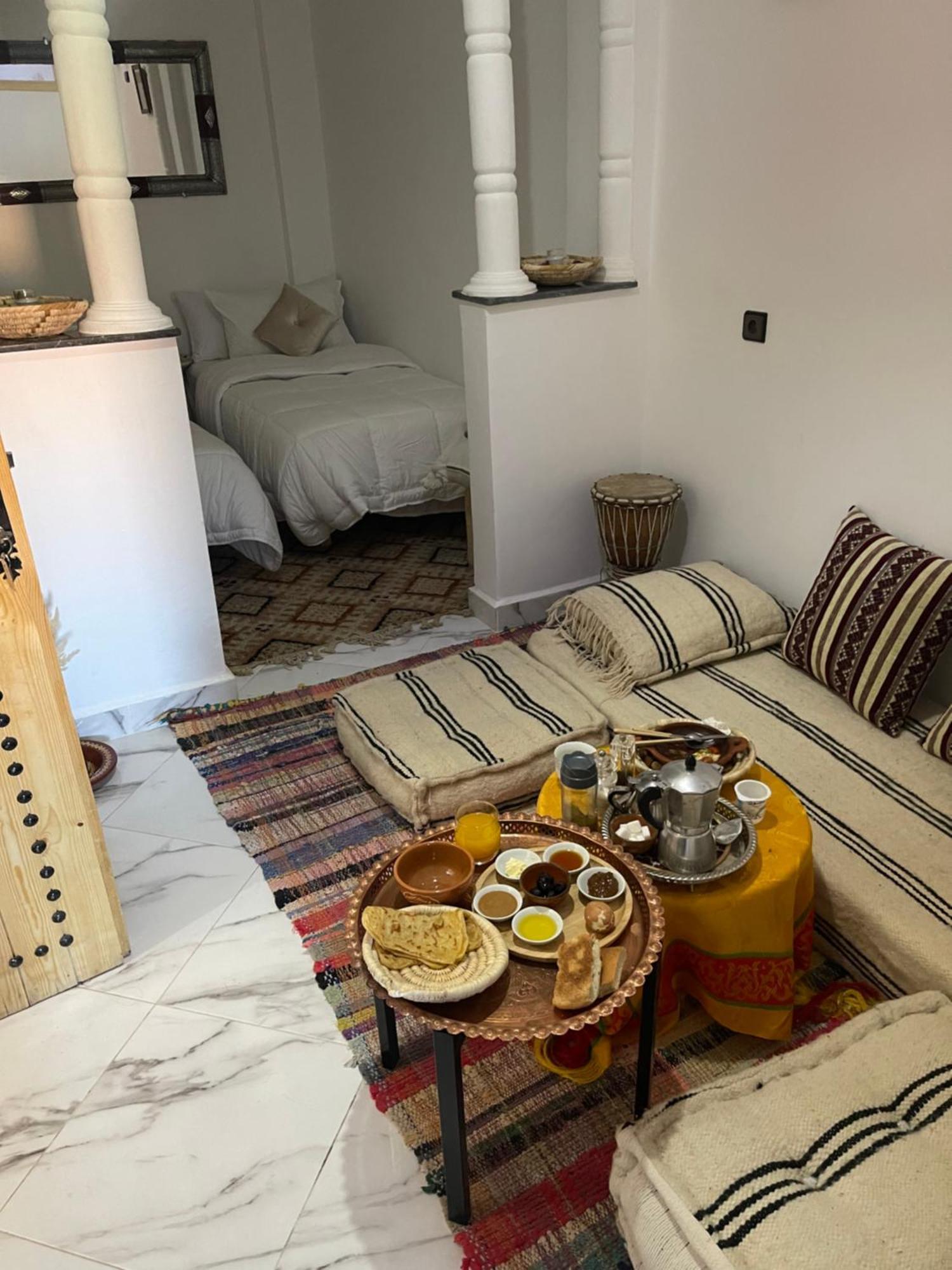 Dar Mgouna Roses Kelaat-M'Gouna 外观 照片